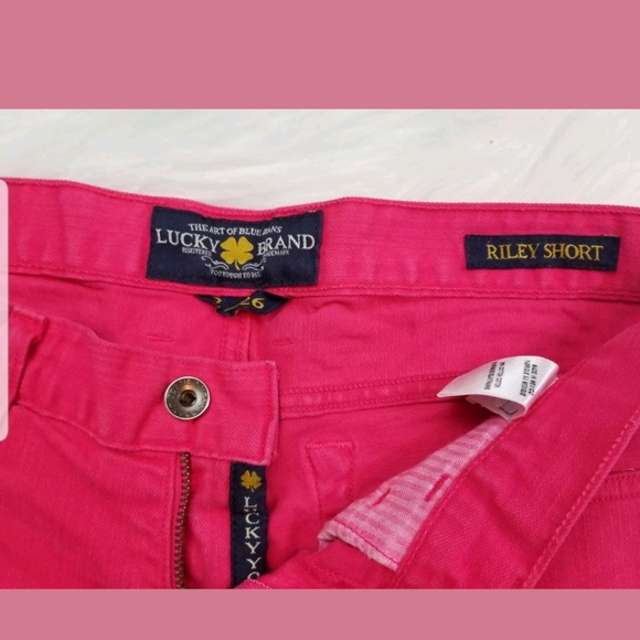 Hot pink lucky Riley shorts size 2/26. - Picture 2 of 4